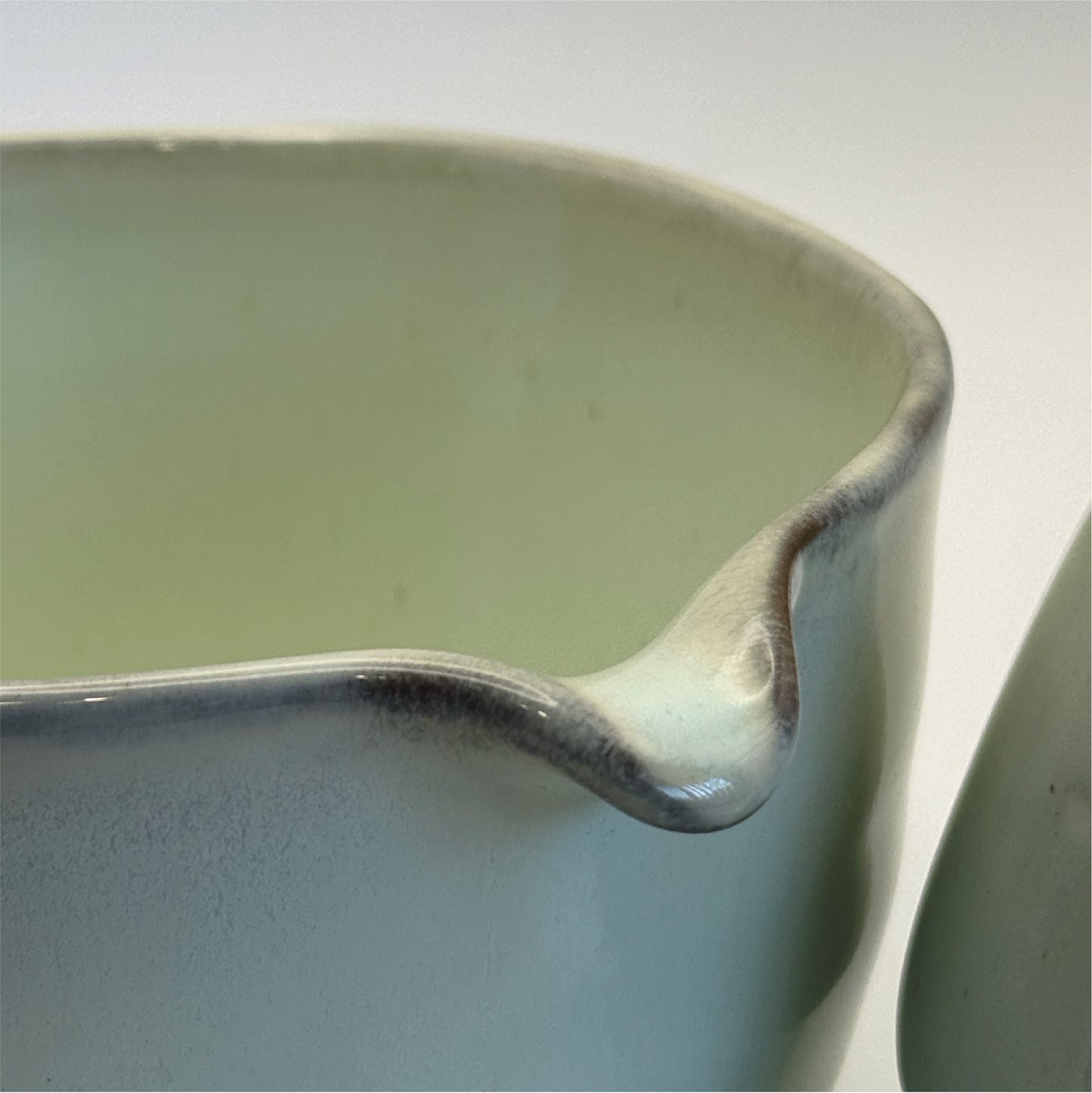 Spouted Matcha Bowl and Chasen Set (2 piece) - Ocean Breeze